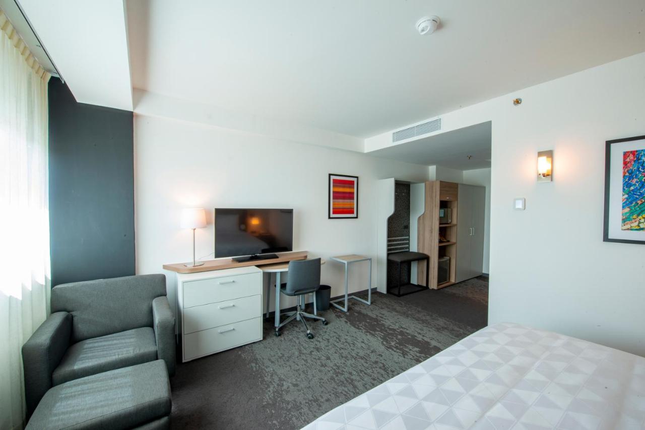 Holiday Inn & Suites - Merida La Isla By Ihg Quarto foto