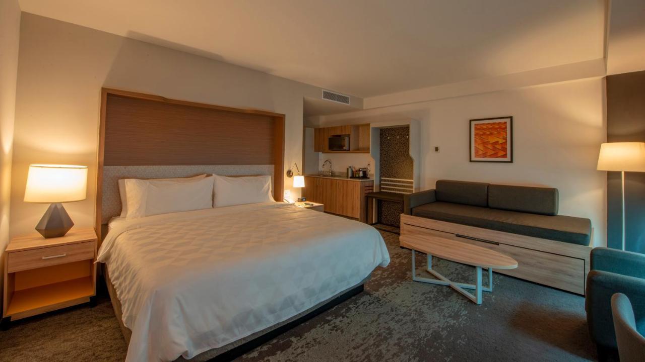 Holiday Inn & Suites - Merida La Isla By Ihg Exterior foto