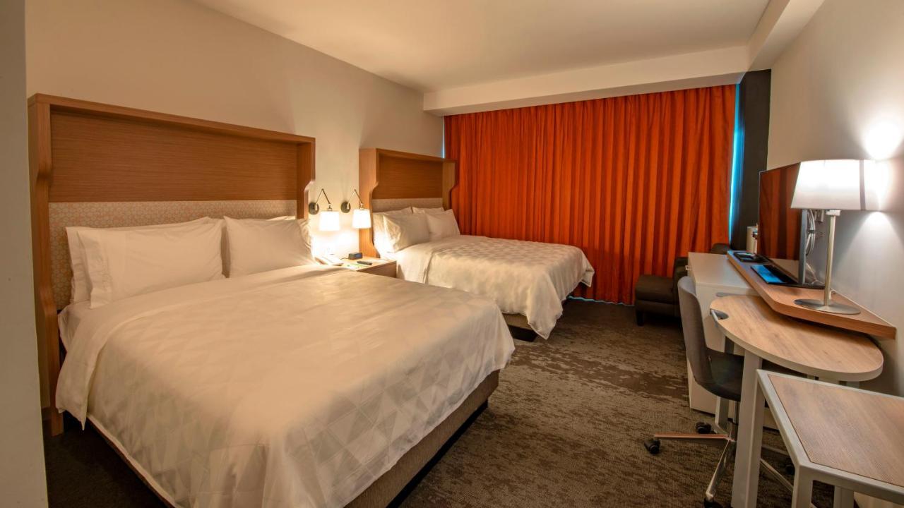 Holiday Inn & Suites - Merida La Isla By Ihg Exterior foto